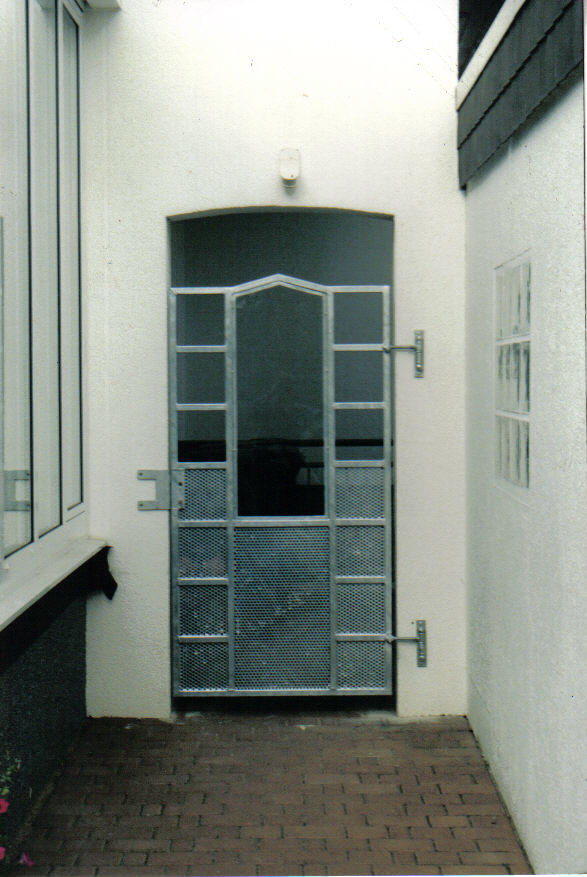 Schmiedeeiserne-Tür-1